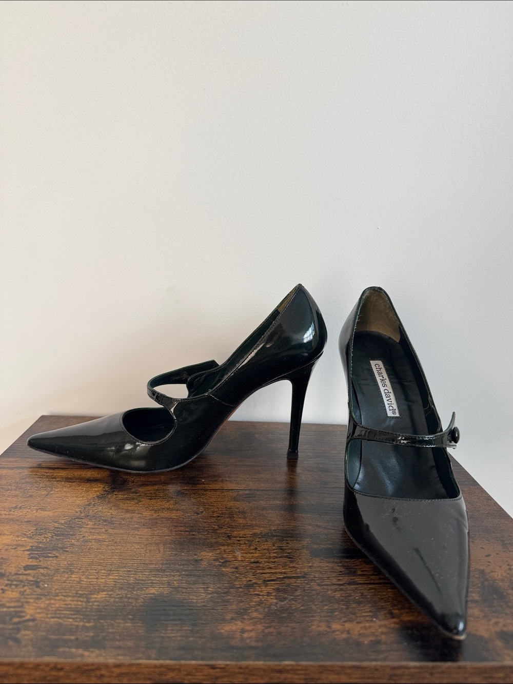 Charles David Dark Green Patent Mary Jane Pointed Pumps - Picture 2 of 7